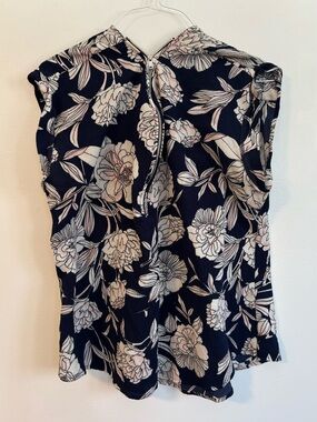 Ricki’s Floral Short Cap Sleeve Lightweight Half Zip Blouse Top Size Large